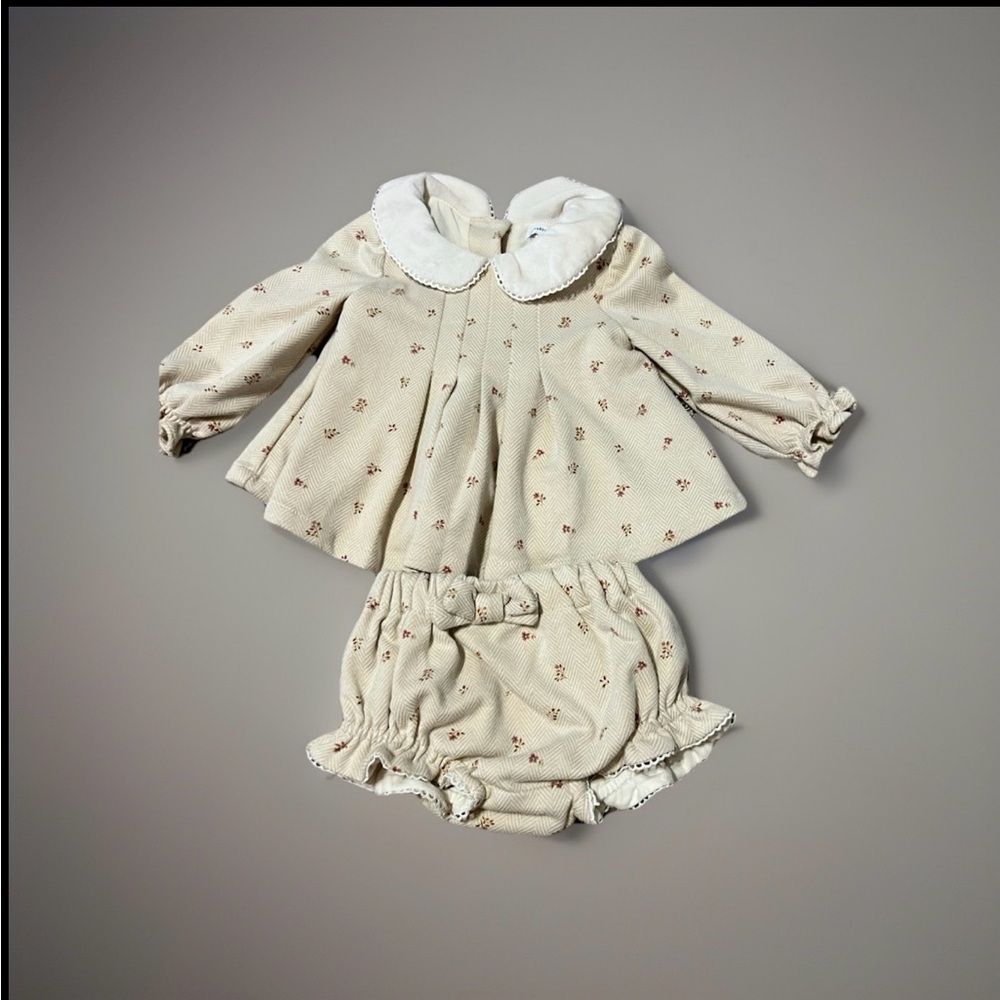 cupcakes & cashmere Cream and White Kids Matching Set